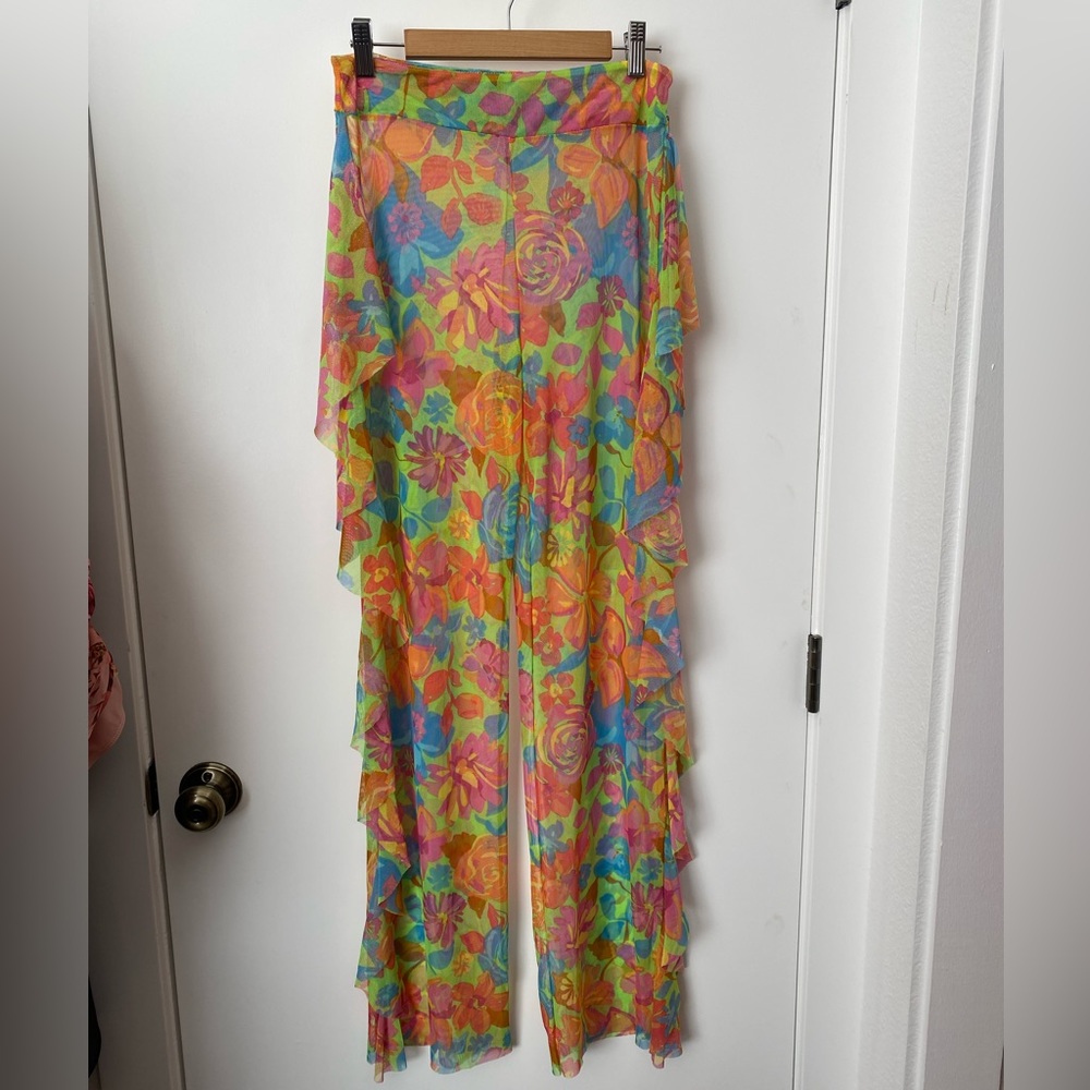 🌸 Floral Mesh Beach Pants NWT!